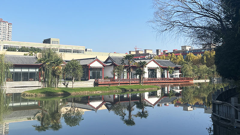 18LUCK官网器工厂